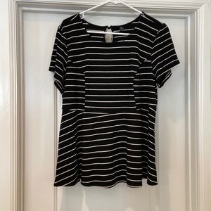 Torrid Size 2 Black & White Striped Babydoll Tee